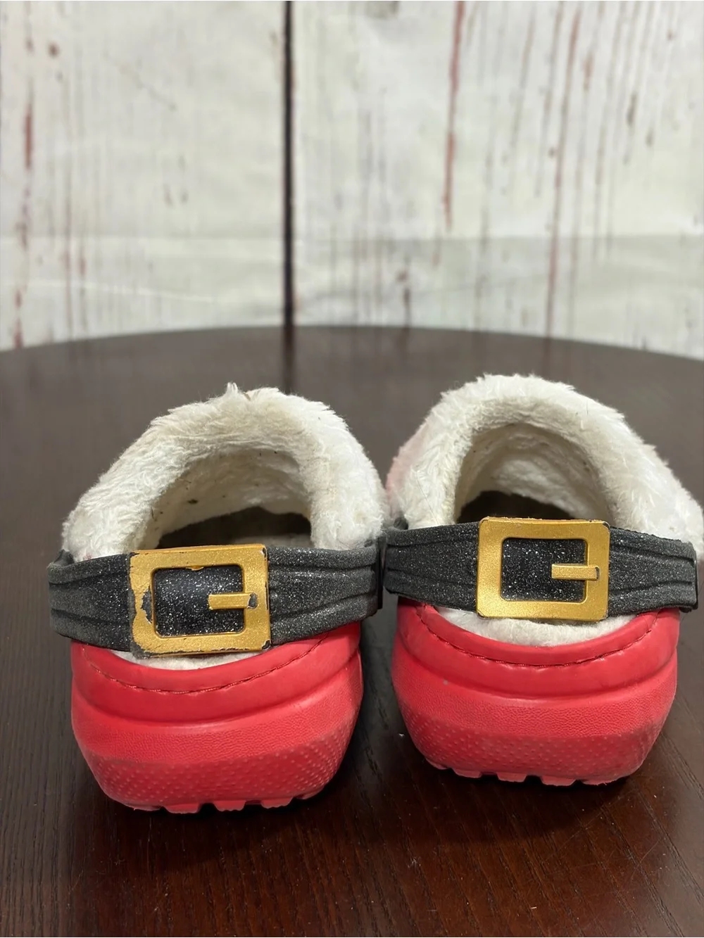Crocs Santa Kids Red Fleece-Lined Slip-On Clogs C7
